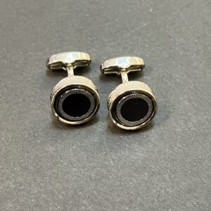 دکمه سردست vip مدل 01